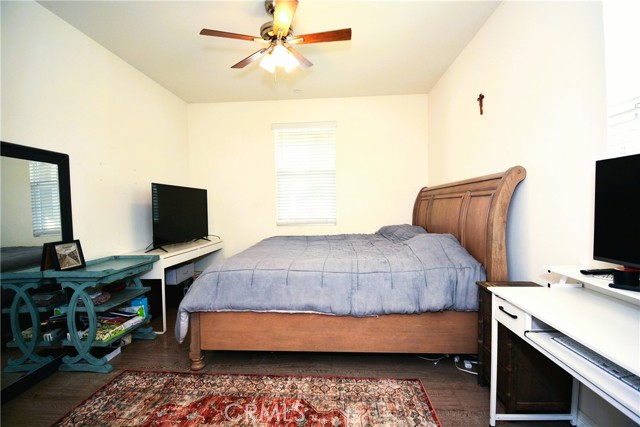 Detail Gallery Image 16 of 34 For 15581 Curry, Fontana,  CA 92336 - 4 Beds | 3/1 Baths