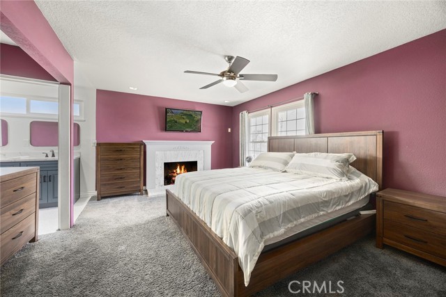 9461 Pier Drive, Huntington Beach CA: https://media.crmls.org/medias/50d360ab-4a47-436a-a5e9-513bcb9de6e7.jpg