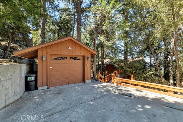 Detail Gallery Image 14 of 73 For 25271 Deer Path Rd, Idyllwild,  CA 92549 - 3 Beds | 3/1 Baths