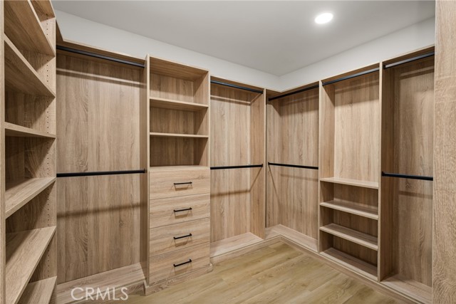 5161 E 27th Street, Long Beach CA: https://media.crmls.org/medias/50d45a13-32e4-46e1-9096-89ad23cd5c9a.jpg