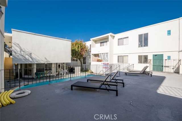 Detail Gallery Image 10 of 18 For 10749 New Haven St #18,  Sun Valley,  CA 91352 - 1 Beds | 1 Baths