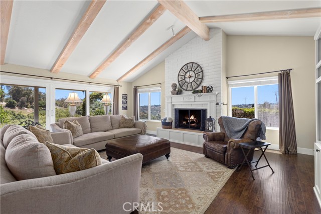 Detail Gallery Image 2 of 55 For 3237 Canonita Drive, Fallbrook,  CA 92028 - 3 Beds | 2 Baths