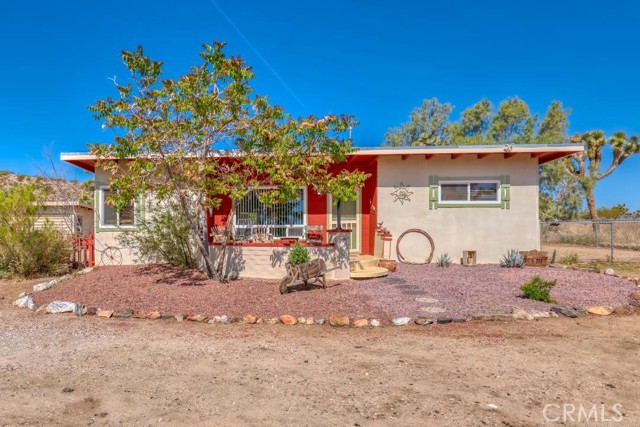 Detail Gallery Image 1 of 24 For 7820 Valley Vista Ave, Yucca Valley,  CA 92284 - 2 Beds | 1 Baths
