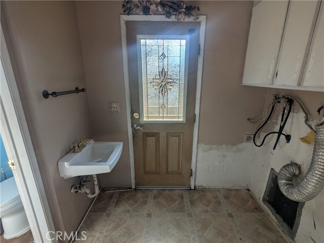 Detail Gallery Image 7 of 20 For 1545 Washington Ave, Pomona,  CA 91767 - 3 Beds | 2 Baths