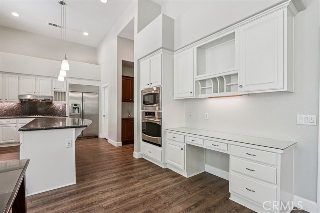 Detail Gallery Image 18 of 68 For 24966 Tyler Pl, Murrieta,  CA 92562 - 6 Beds | 3/1 Baths