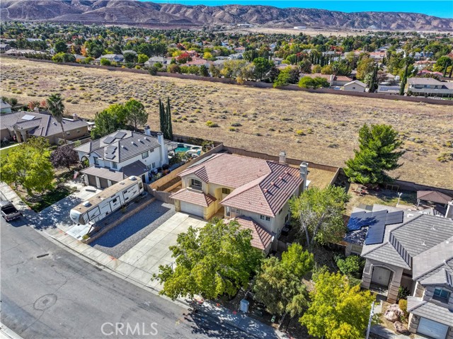 Detail Gallery Image 7 of 27 For 41541 Ventana Dr, Palmdale,  CA 93551 - 5 Beds | 4/1 Baths