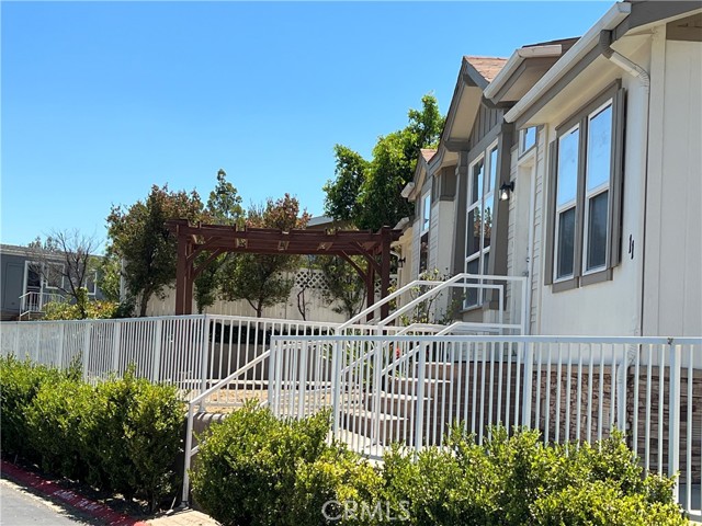 Detail Gallery Image 2 of 19 For 24303 Woolsey Canyon Rd #115,  Canoga Park,  CA 91304 - 3 Beds | 2 Baths