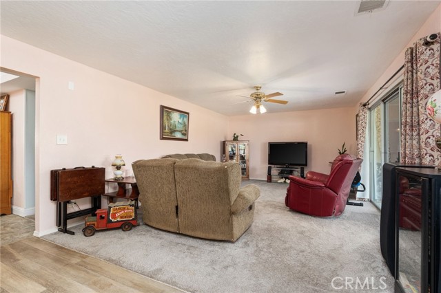 Detail Gallery Image 16 of 41 For 3298 N Zediker Ave, Sanger,  CA 93657 - 3 Beds | 2 Baths
