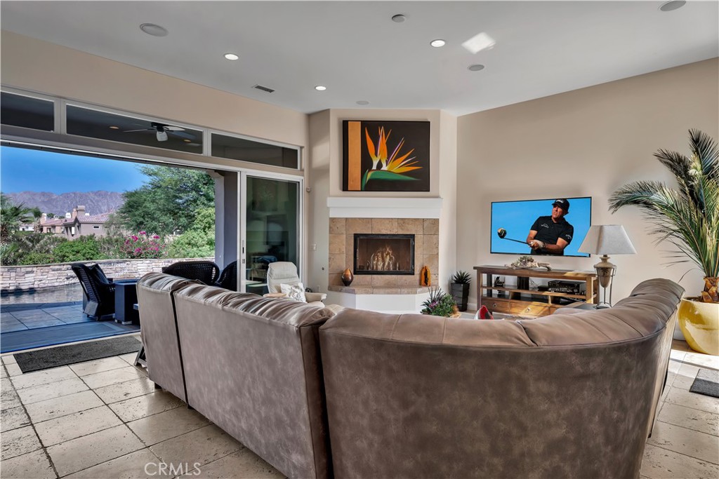 MLS #OC24164197 img 51