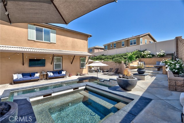 Detail Gallery Image 11 of 73 For 45668 Nora Cir, Temecula,  CA 92592 - 5 Beds | 4/1 Baths