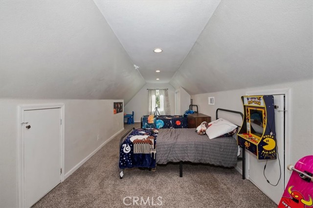 396 Log, Crestline, CA 92325