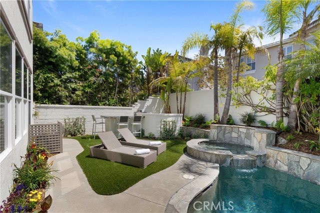19139 Chandon Lane, Huntington Beach CA: https://media.crmls.org/medias/50dccec9-cb39-45c2-9c0a-0be727bfae92.jpg