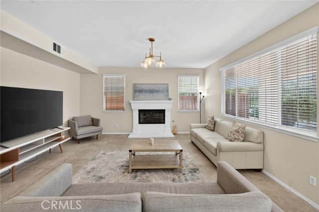 Detail Gallery Image 14 of 75 For 45339 Tiburcio, Temecula,  CA 92592 - 5 Beds | 3 Baths