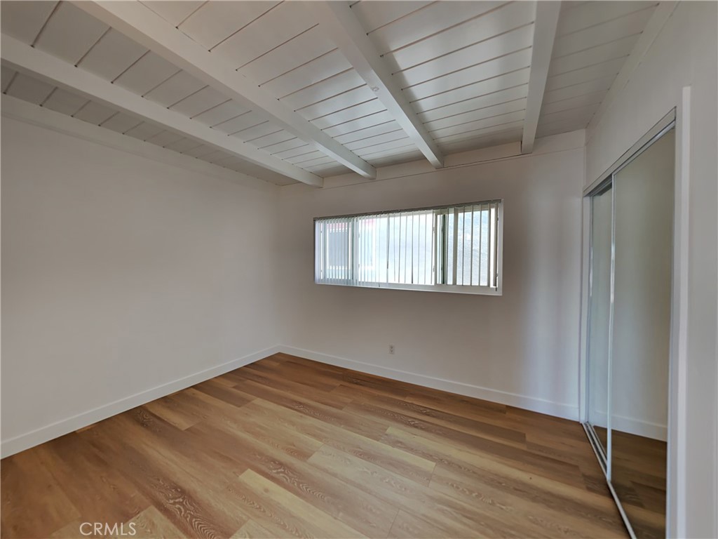 MLS #OC25273861 image #8