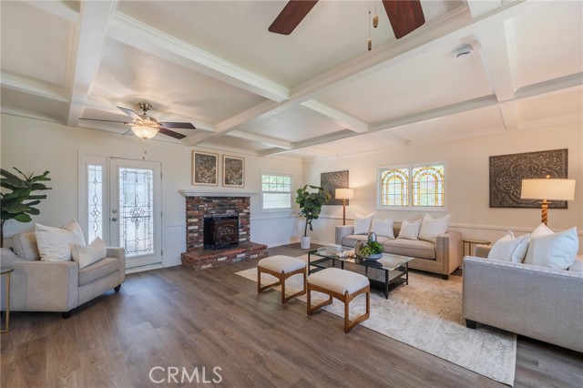 2878 2nd Street, Norco CA: https://media.crmls.org/medias/50df23bf-3ca5-4f4b-beb2-d4405c8a7d5f.jpg