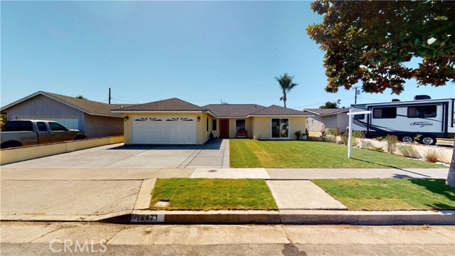 14471 Fairview Ln, Huntington Beach, CA 92647