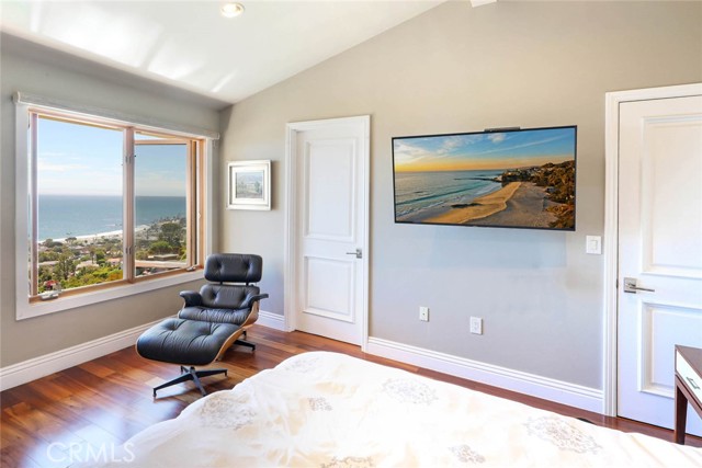 Detail Gallery Image 23 of 40 For 1076 Skyline Dr, Laguna Beach,  CA 92651 - 4 Beds | 4/1 Baths