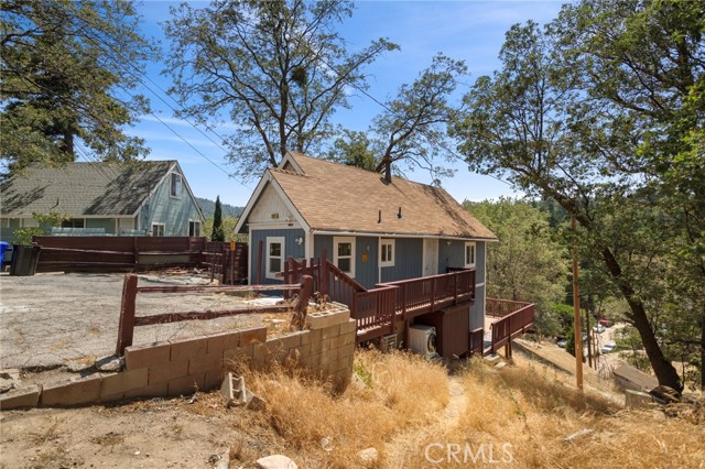 29251 Lake Brook Avenue, Cedar Glen CA: https://media.crmls.org/medias/50df6dc2-92cf-4c2f-ab12-88afe3627563.jpg