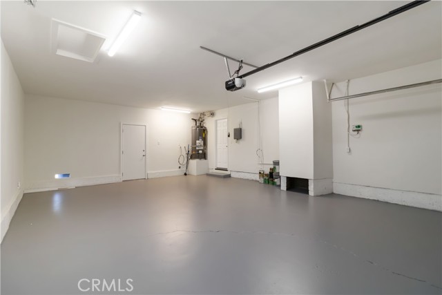 2453 Los Feliz, Thousand Oaks CA: https://media.crmls.org/medias/50df8383-9e8e-454c-836d-7ba3df88ea34.jpg
