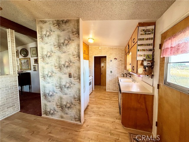 Detail Gallery Image 18 of 65 For 25544 Weaver Rd, Barstow,  CA 92311 - 4 Beds | 1/1 Baths