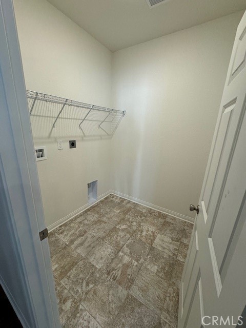 Detail Gallery Image 18 of 34 For 29094 Shane Ct, Winchester,  CA 92596 - 4 Beds | 2 Baths