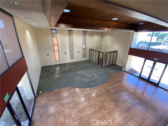 9934 Las Tunas Drive, Temple City, California 91780, ,Commercial Lease,For Rent,9934 Las Tunas Drive,CRAR22202057