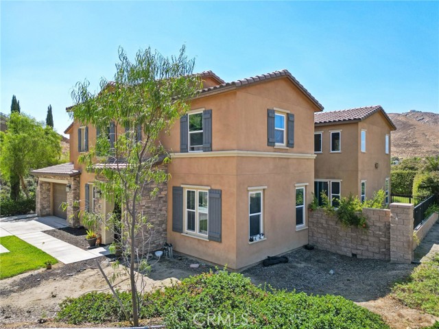 Detail Gallery Image 38 of 58 For 16652 Carrara Ct, Riverside,  CA 92503 - 5 Beds | 4/1 Baths