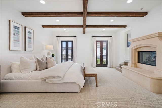 Detail Gallery Image 29 of 66 For 110 via Trieste, Newport Beach,  CA 92663 - 5 Beds | 5/1 Baths