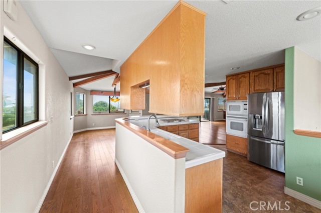 2761 Hemlock Avenue, Morro Bay CA: https://media.crmls.org/medias/50e2b85b-f6b2-4c75-b6e3-c8a0da01002a.jpg
