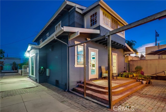 Detail Gallery Image 66 of 74 For 2815 E 5th St, Long Beach,  CA 90814 - 3 Beds | 2 Baths