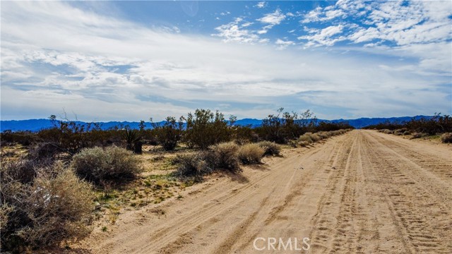 Detail Gallery Image 7 of 24 For 0 Starlight St, Yucca Valley,  CA 92285 - – Beds | – Baths