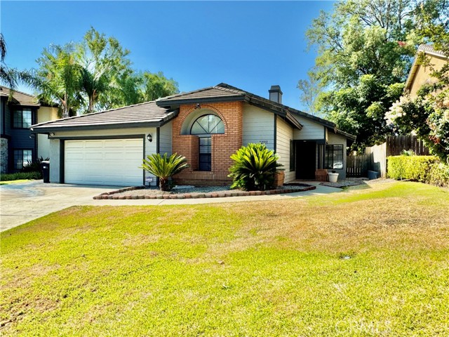 Detail Gallery Image 1 of 1 For 22951 Springdale Dr, Moreno Valley,  CA 92557 - 3 Beds | 2 Baths