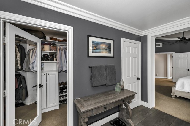 24030 Via Vizcaya, Valencia CA: https://media.crmls.org/medias/50e5943d-1422-48d5-857a-d94978523057.jpg