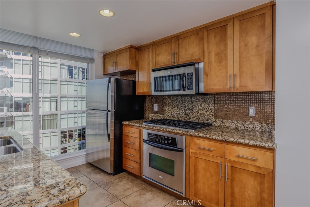 MLS #PW25250785 image #5