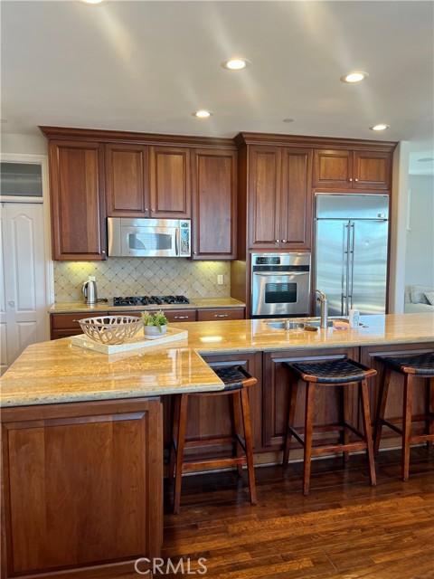 3108 Vista Drive, Manhattan Beach, California 90266, 3 Bedrooms Bedrooms, ,4 BathroomsBathrooms,Residential,Sold,Vista,SB22145978