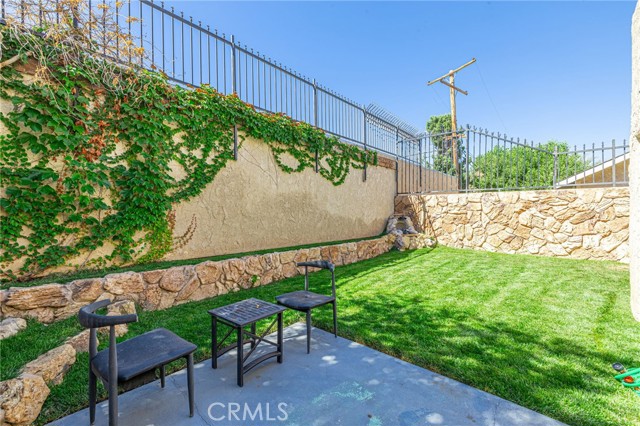 Detail Gallery Image 31 of 41 For 428 W Avenue J5 #21,  Lancaster,  CA 93534 - 2 Beds | 2 Baths