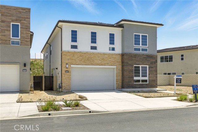 27546 Elderberry Drive, Valencia CA: https://media.crmls.org/medias/50e64507-6a51-444c-8b9f-5663f0a3f3ea.jpg