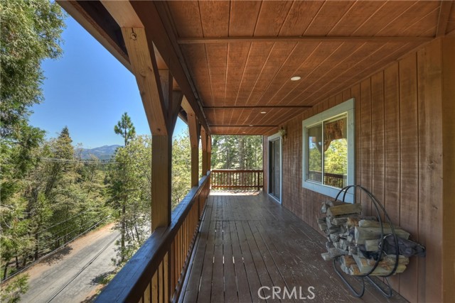 Detail Gallery Image 19 of 57 For 594 Old Toll Rd, Lake Arrowhead,  CA 92352 - 4 Beds | 3/1 Baths