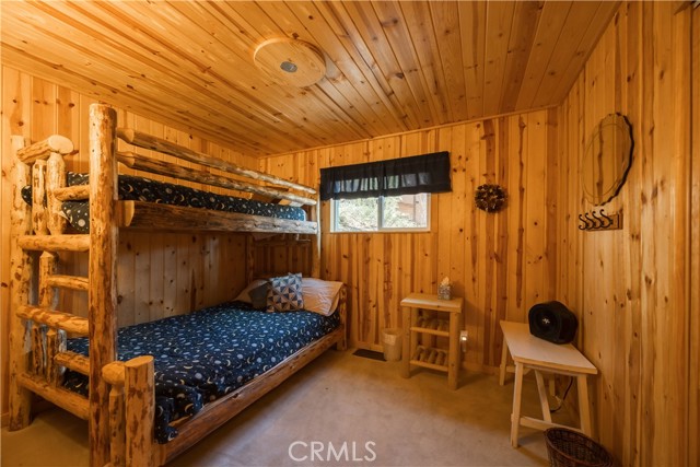 43897 Yosemite Drive, Big Bear Lake CA: https://media.crmls.org/medias/50e7f732-738e-46c2-b623-9262969e5588.jpg