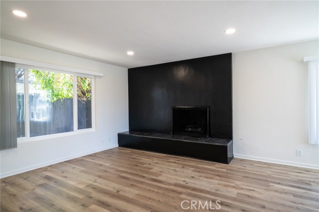 239 Avenida Pelayo, San Clemente CA: https://media.crmls.org/medias/50e8c693-b79f-4588-8632-101314a3d209.jpg