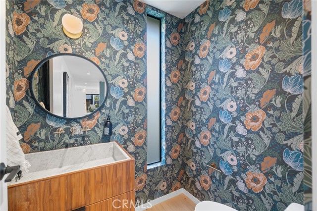 Detail Gallery Image 23 of 65 For 1079 San Jose Ave, Burbank,  CA 91501 - 4 Beds | 3/1 Baths