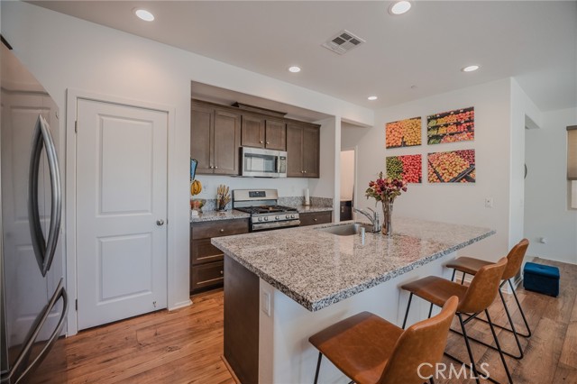 Detail Gallery Image 17 of 44 For 29486 Marx Way, Winchester,  CA 92596 - 4 Beds | 2/1 Baths