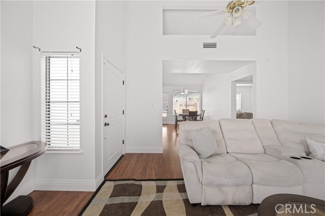 Detail Gallery Image 6 of 23 For 7013 Natchitoches, Bakersfield,  CA 93309 - 3 Beds | 2 Baths