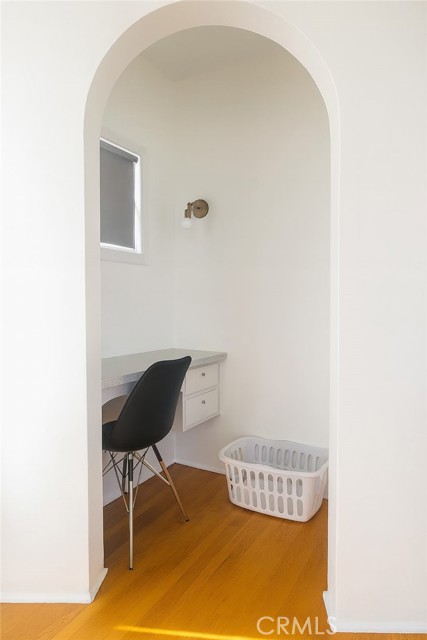 4522 Saint Elmo Drive, Los Angeles CA: https://media.crmls.org/medias/50ebd804-c039-4870-97de-779b92916380.jpg