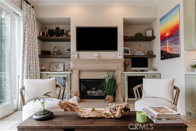 351 30th Street, Hermosa Beach, California 90254, 4 Bedrooms Bedrooms, ,3 BathroomsBathrooms,Residential,For Sale,30th,SB25124501