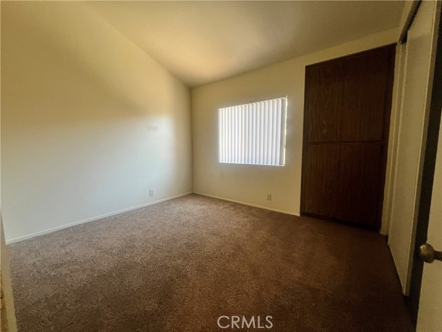 936 Fairway Drive, Colton CA: https://media.crmls.org/medias/50ecd7b0-afcf-446b-8200-1e6cd93254a9.jpg