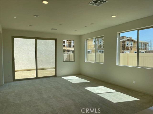 Detail Gallery Image 5 of 16 For 3673 S Nexa Paseo, Ontario,  CA 91761 - 4 Beds | 3 Baths