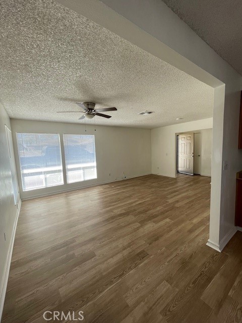 Detail Gallery Image 2 of 29 For 876 W Whittier Ave #878,  Hemet,  CA 92543 - 2 Beds | 2 Baths