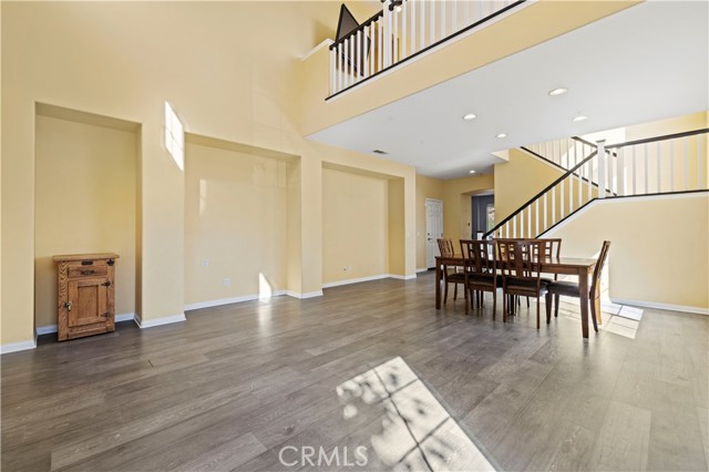 Detail Gallery Image 7 of 68 For 31205 Cherry Dr, Castaic,  CA 91384 - 5 Beds | 3 Baths