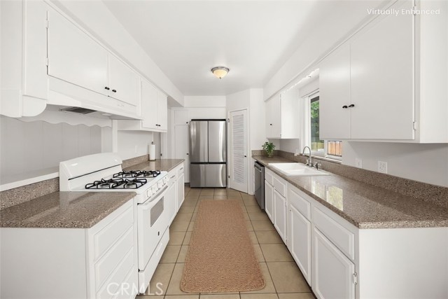 Detail Gallery Image 10 of 26 For 1481 E Algrove St, Covina,  CA 91724 - 3 Beds | 2/1 Baths